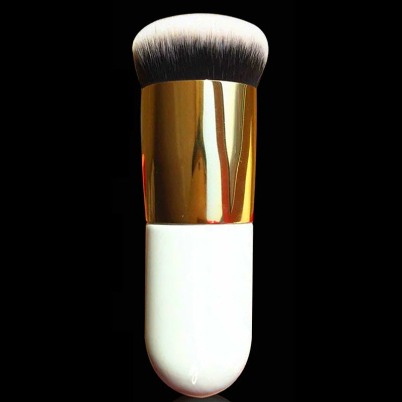 New Chubby Makeup Brush – Flat Foundation Brush for Smooth Cream Application