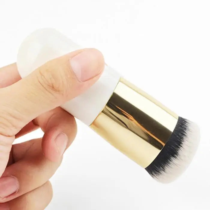 New Chubby Makeup Brush – Flat Foundation Brush for Smooth Cream Application