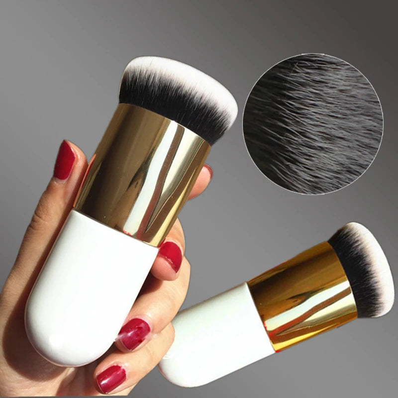 New Chubby Makeup Brush – Flat Foundation Brush for Smooth Cream Application