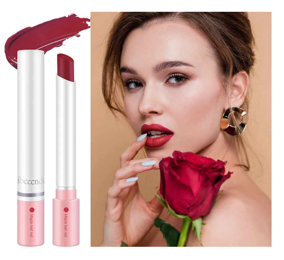 4-Piece Cigarette Lipstick Set – Matte Velvet Finish, Waterproof & Smudge-Proof Lip Gloss for Bold, Lasting Color