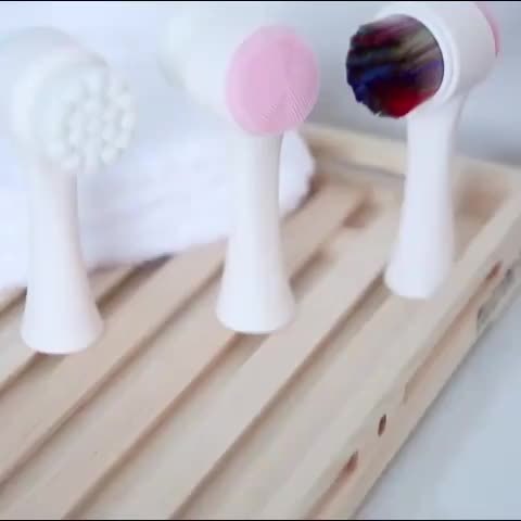 2-in-1 Silicone Facial Scrubber & Manual Face Massager – Double-Sided Exfoliating Brush with Soft Bristles, No Power Needed